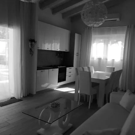 Ikebana Beach !! Villa Porto Pino